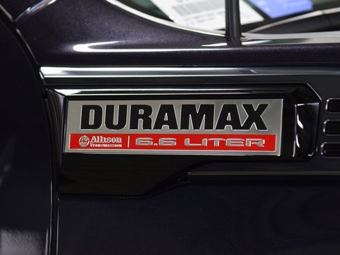 Used 2024 GMC Sierra 2500 AT4 w/ AT4 Premium Plus Package image 15