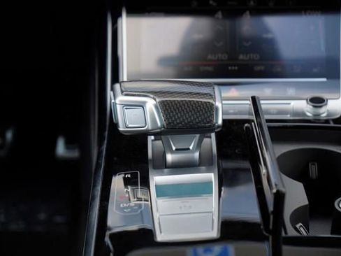 New 2025 Audi S8 image 23