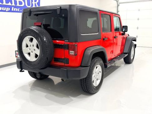 Used 2018 Jeep Wrangler Unlimited Sport AWD/4WD image 8