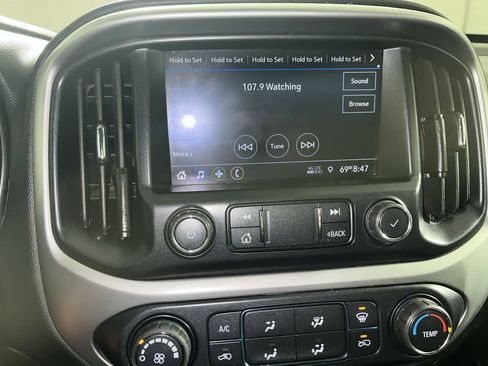 Used 2022 Chevrolet Colorado LT w/ Fleet Safety Package image 18