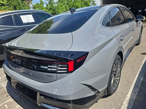 Certified 2024 Hyundai Sonata Limited FWD image 6