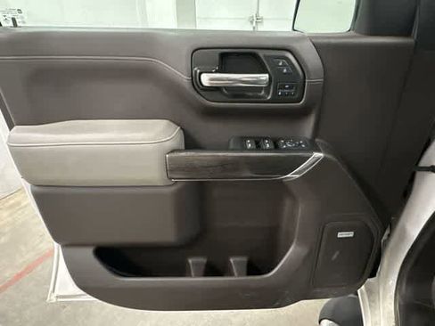 Used 2022 Chevrolet Silverado 1500 LTZ w/ LTZ Premium Package image 19