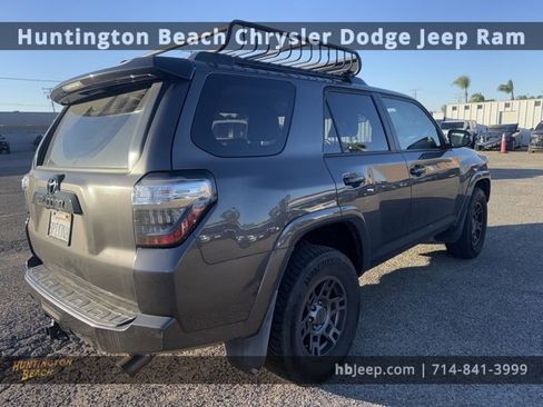 Used 2020 Toyota 4Runner Limited image 5