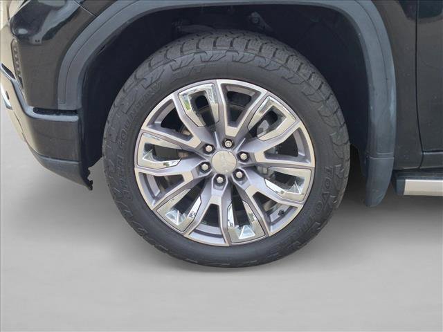 Used 2023 GMC Sierra 1500 Denali w/ Denali Reserve Package AWD/4WD image 9