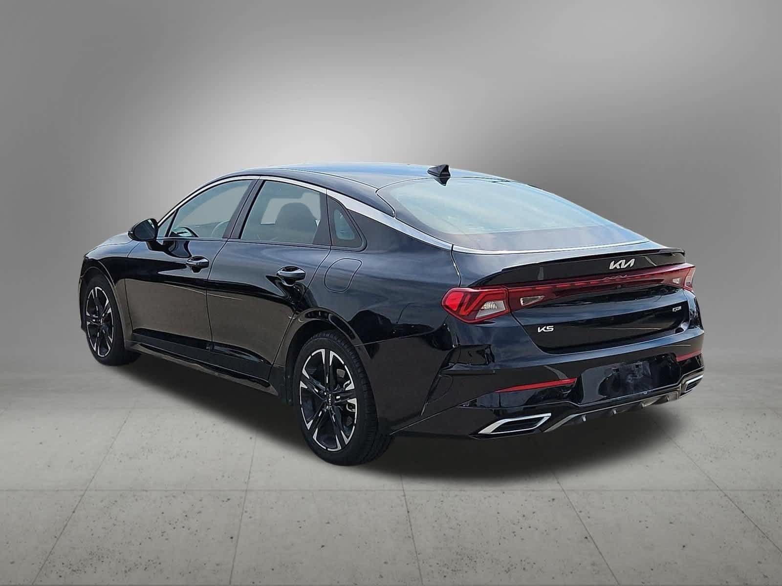Used 2023 Kia K5 GT-Line w/ GT-Line Premium Package FWD image 4