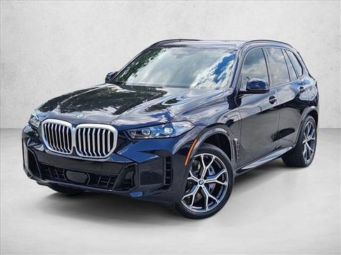 Certified 2026 BMW X5 xDrive50e w/ M Sport Package image 1
