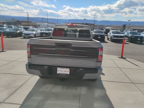 New 2026 Nissan Frontier PRO-4X w/ Pro-4x Convenience Package image 6