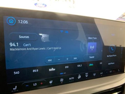 Used 2025 Ford Escape SE image 18