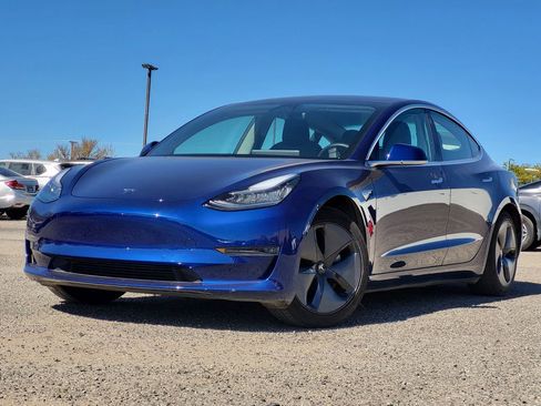 Used 2020 Tesla Model 3 Long Range image 1