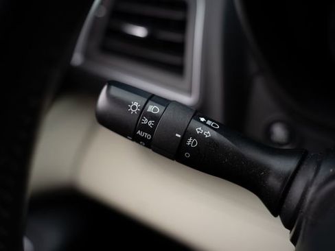 Used 2020 Subaru Ascent Touring w/ Popular Package #3 image 30