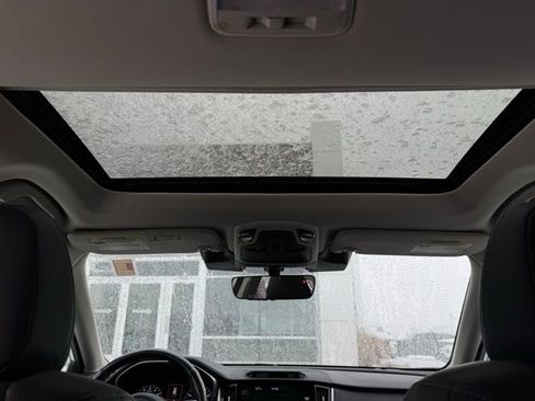 Used 2023 Subaru Outback Limited image 21