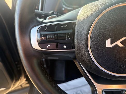 Used 2024 Kia Sportage EX AWD/4WD image 20