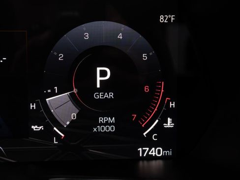 Used 2026 GMC Canyon AT4 w/ AT4 Premium Package AWD/4WD image 34