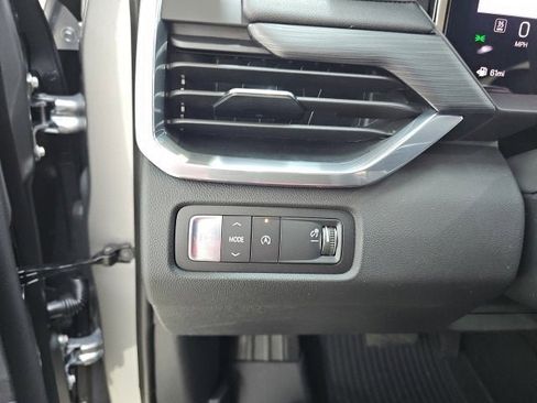 New 2026 GMC Acadia Elevation image 27