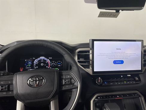 New 2026 Toyota Tundra Limited AWD/4WD image 15