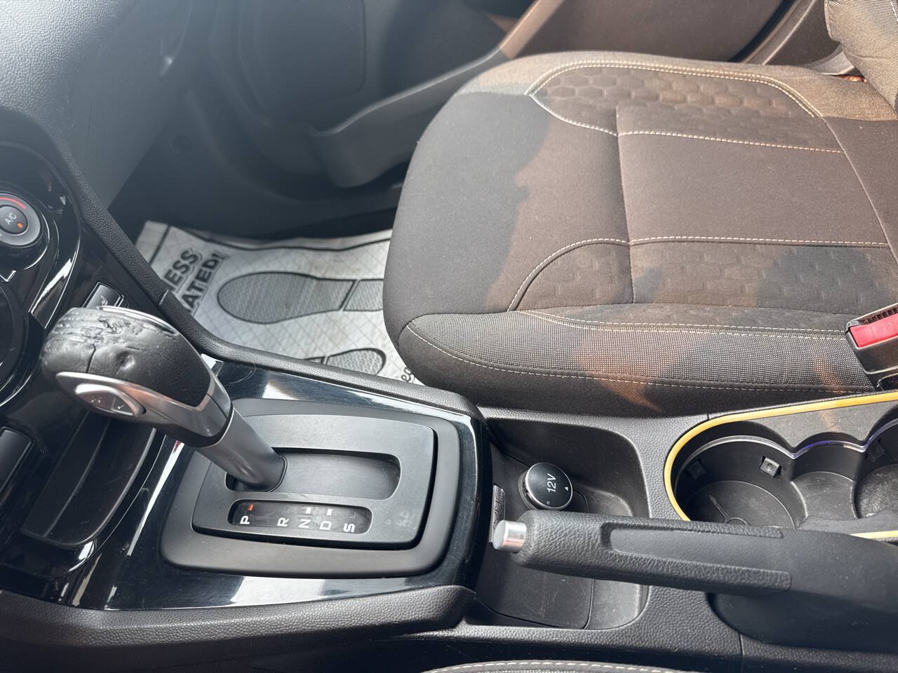 Used 2014 Ford Fiesta SE w/ Equipment Group 201A FWD image 29