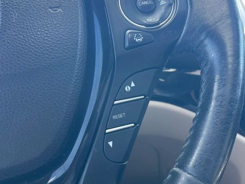 Used 2017 Honda Pilot Elite image 27