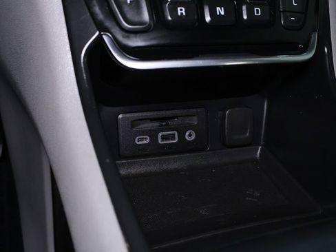 Used 2020 GMC Terrain SLT image 34