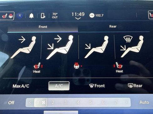 Used 2022 Chrysler Pacifica Touring-L FWD image 41