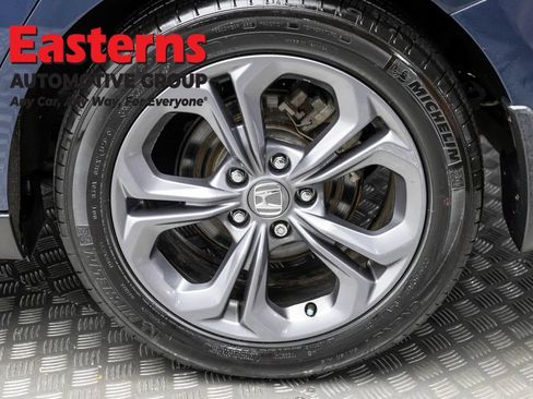 Used 2023 Honda Accord EX image 8