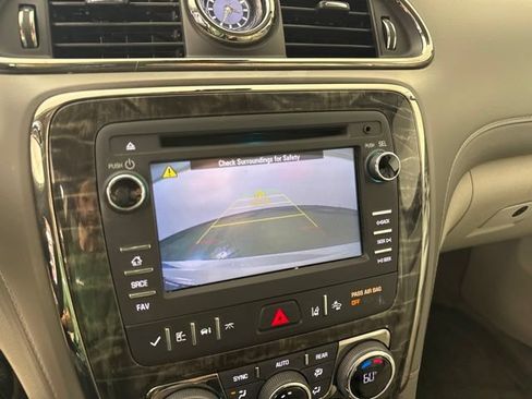 Used 2014 Buick Enclave Leather FWD image 22