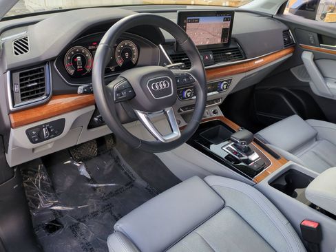 Used 2023 Audi Q5 2.0T Premium Plus w/ Premium Plus Package AWD/4WD image 15