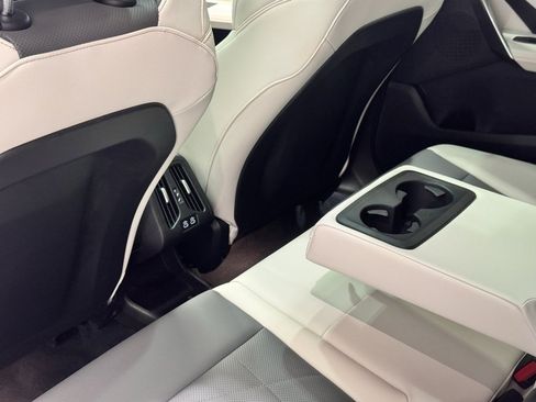 Certified 2025 BMW X2 xDrive28i image 21