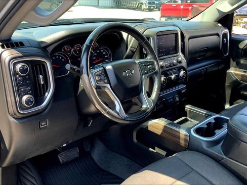 Used 2020 Chevrolet Silverado 1500 RST AWD/4WD image 18