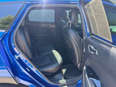 Used 2023 Kia Sportage X-Line w/ X-Line Premium Package AWD/4WD image 33