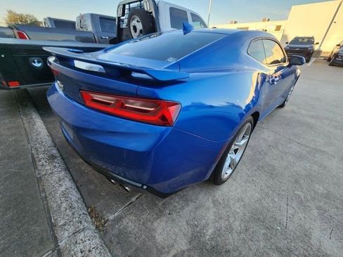 Used 2016 Chevrolet Camaro SS image 6