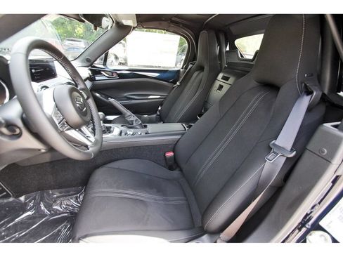 New 2026 MAZDA MX-5 Miata Club w/ Interior Package RWD image 7
