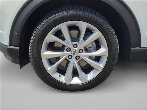 Used 2021 Ford Explorer Platinum AWD/4WD image 22