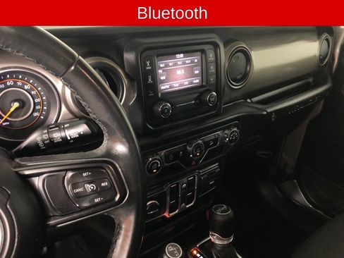 Used 2020 Jeep Wrangler Unlimited Sport S AWD/4WD image 3