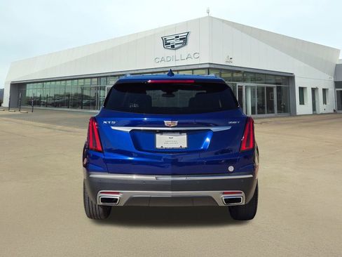 Certified 2023 Cadillac XT5 Premium Luxury image 5