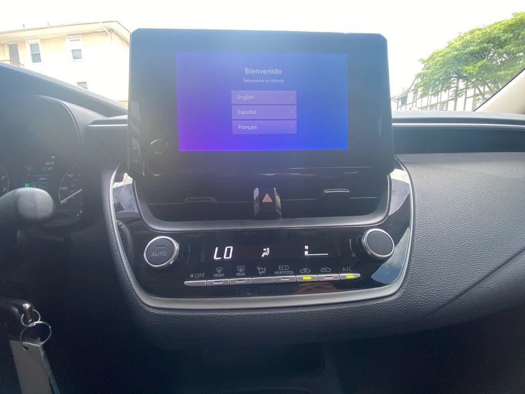 Used 2024 Toyota Corolla LE FWD image 20