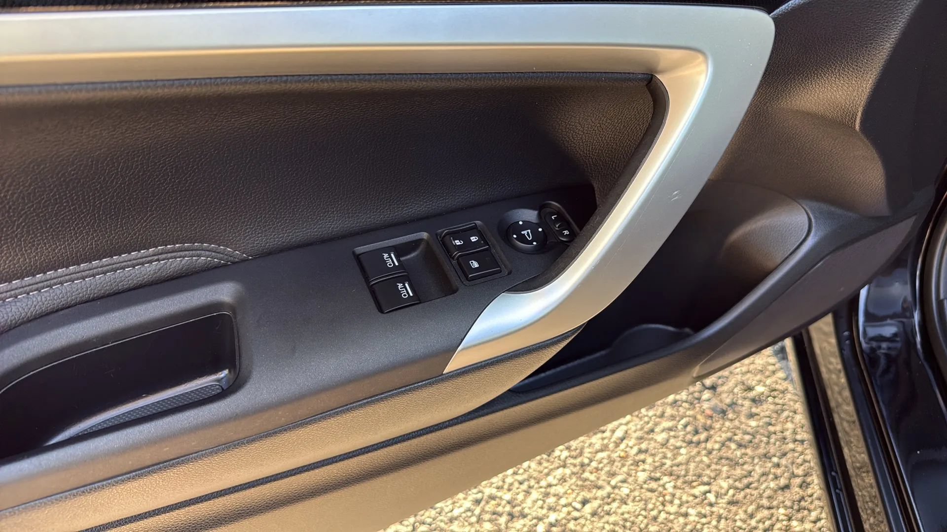 Used 2015 Honda Accord EX-L image 14