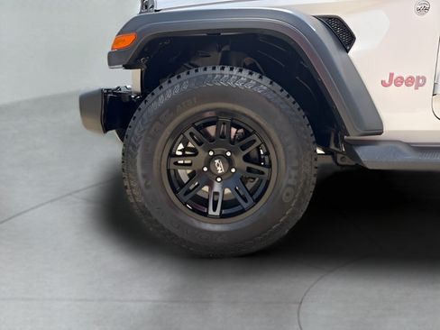 Used 2019 Jeep Wrangler Sport AWD/4WD image 33