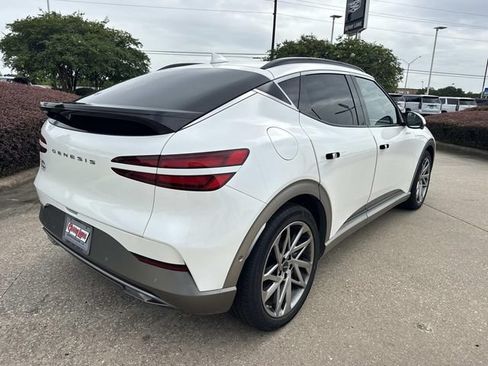 Used 2023 Genesis GV60 Advanced AWD/4WD image 4