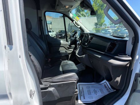 Used 2020 Ford Transit 250 Medium Roof RWD image 8