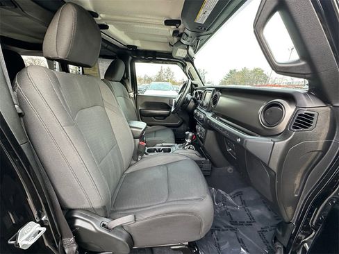Used 2019 Jeep Wrangler Unlimited Sport S image 22