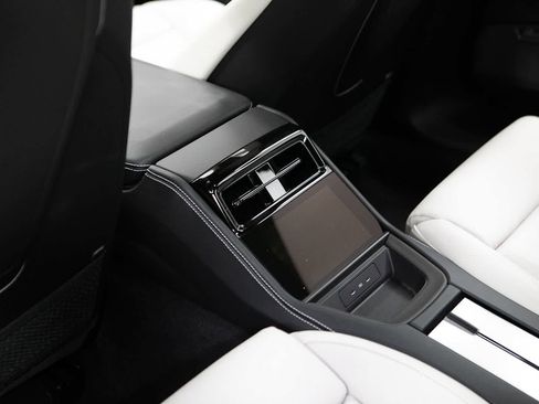 Certified 2025 Porsche Panamera Turbo image 36