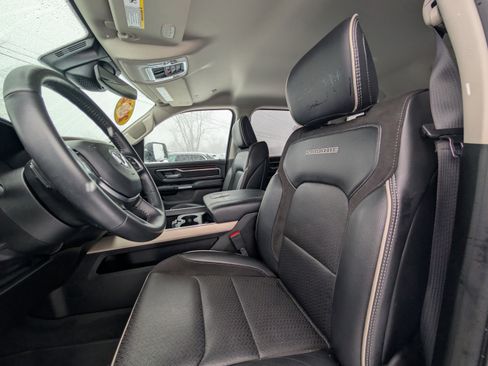 Used 2022 RAM 1500 Laramie image 36