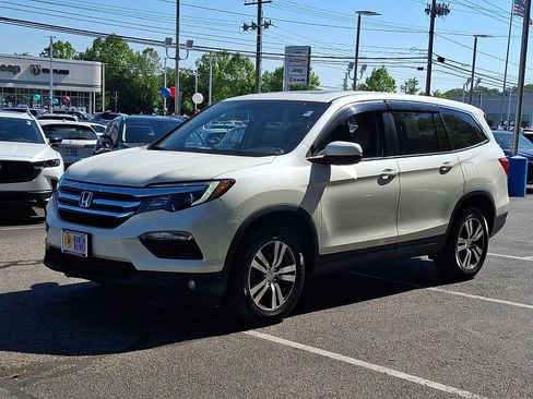 Certified 2017 Honda Pilot EX-L image 2