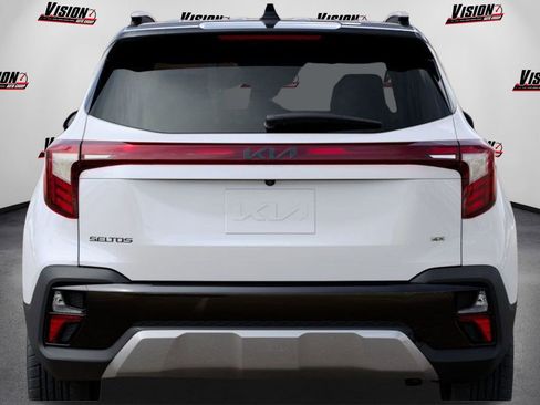 New 2025 Kia Seltos SX image 13