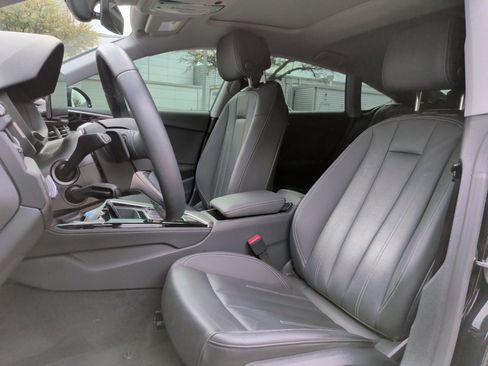 Used 2023 Audi A5 2.0T Premium Plus w/ Premium Plus image 16