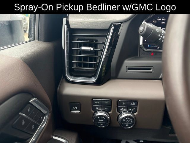 Used 2025 GMC Sierra 2500 Denali AWD/4WD image 21