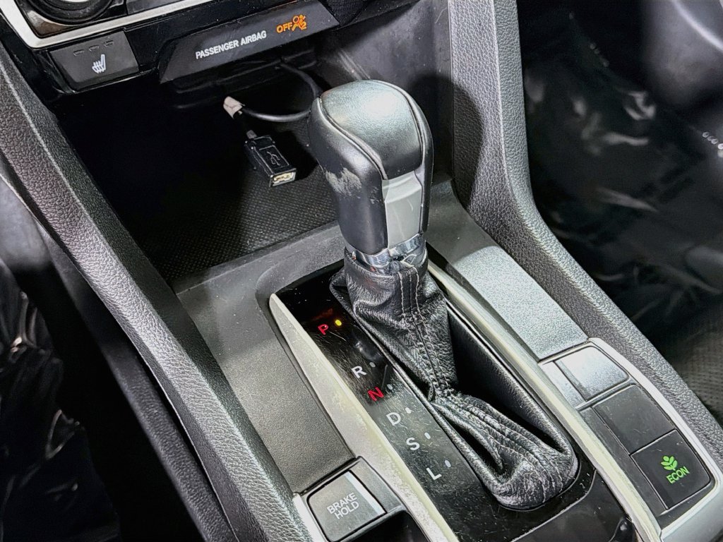 Used 2020 Honda Civic EX-L image 17