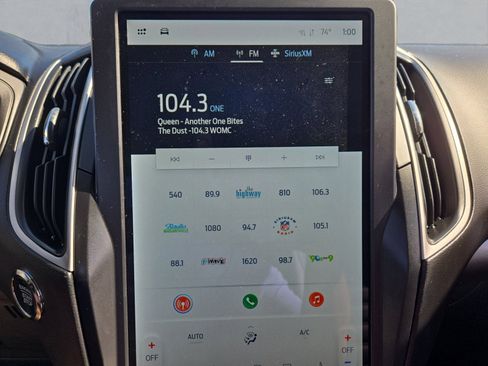 Certified 2024 Ford Edge SEL w/ Convenience Package image 18