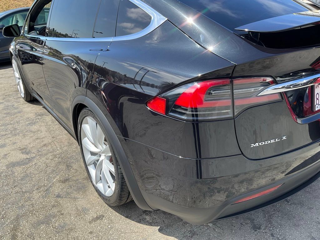 Used 2016 Tesla Model X P90D AWD/4WD image 90