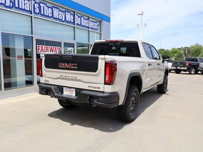 New 2026 GMC Sierra 1500 AT4X w/ AT4X AEV Edition